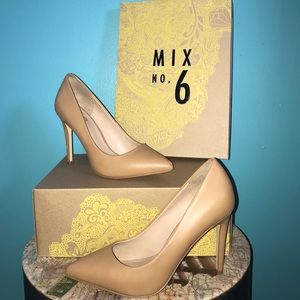 Mix No. 6 Tan Pumps